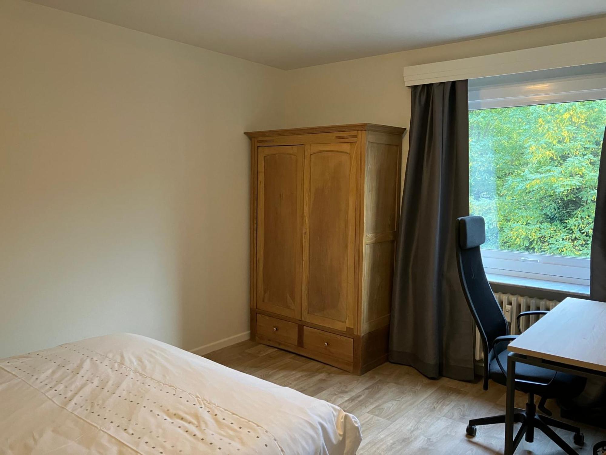 Next To Arenberg Castle Leuven, 3 Bedroom With Garage *